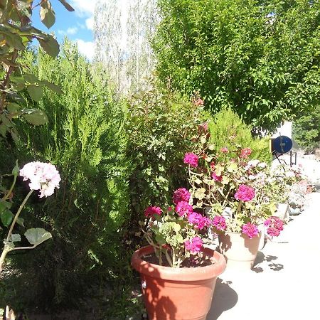 Yourdum Guest House Hundar Экстерьер фото